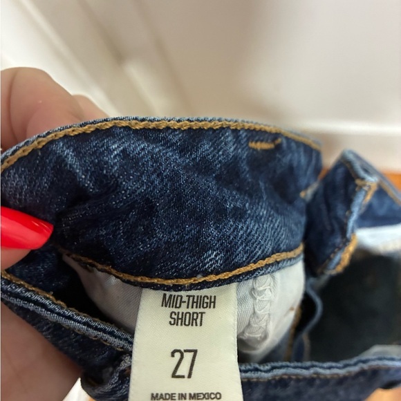 BDG Dark Blue Mid High Jean Shorts Size 27 - Picture 4 of 4